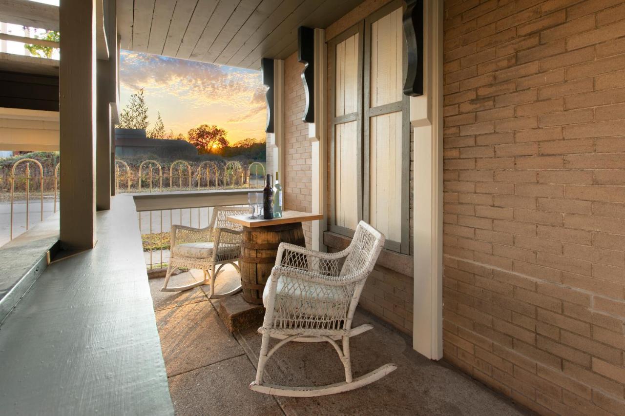 Katy House Bed And Breakfast Smithville Extérieur photo