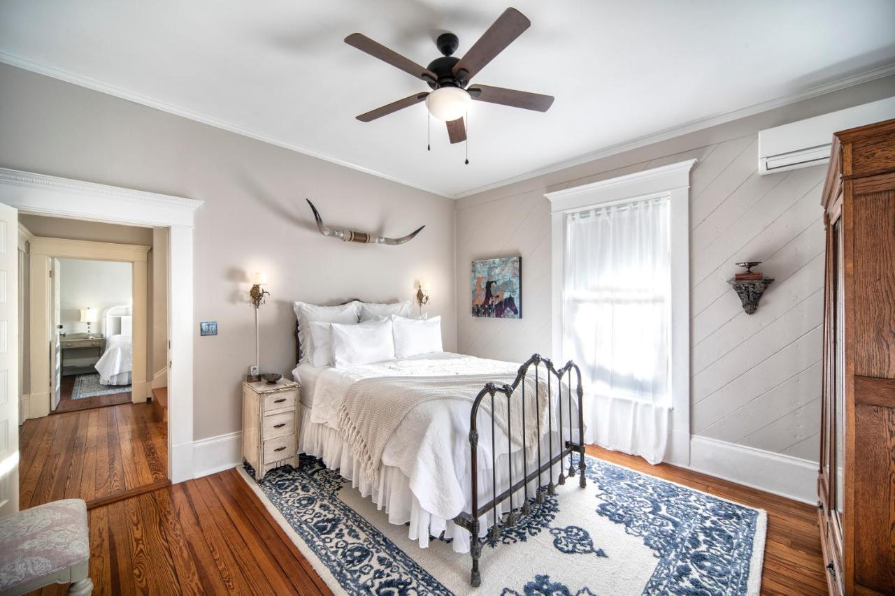 Katy House Bed And Breakfast Smithville Extérieur photo